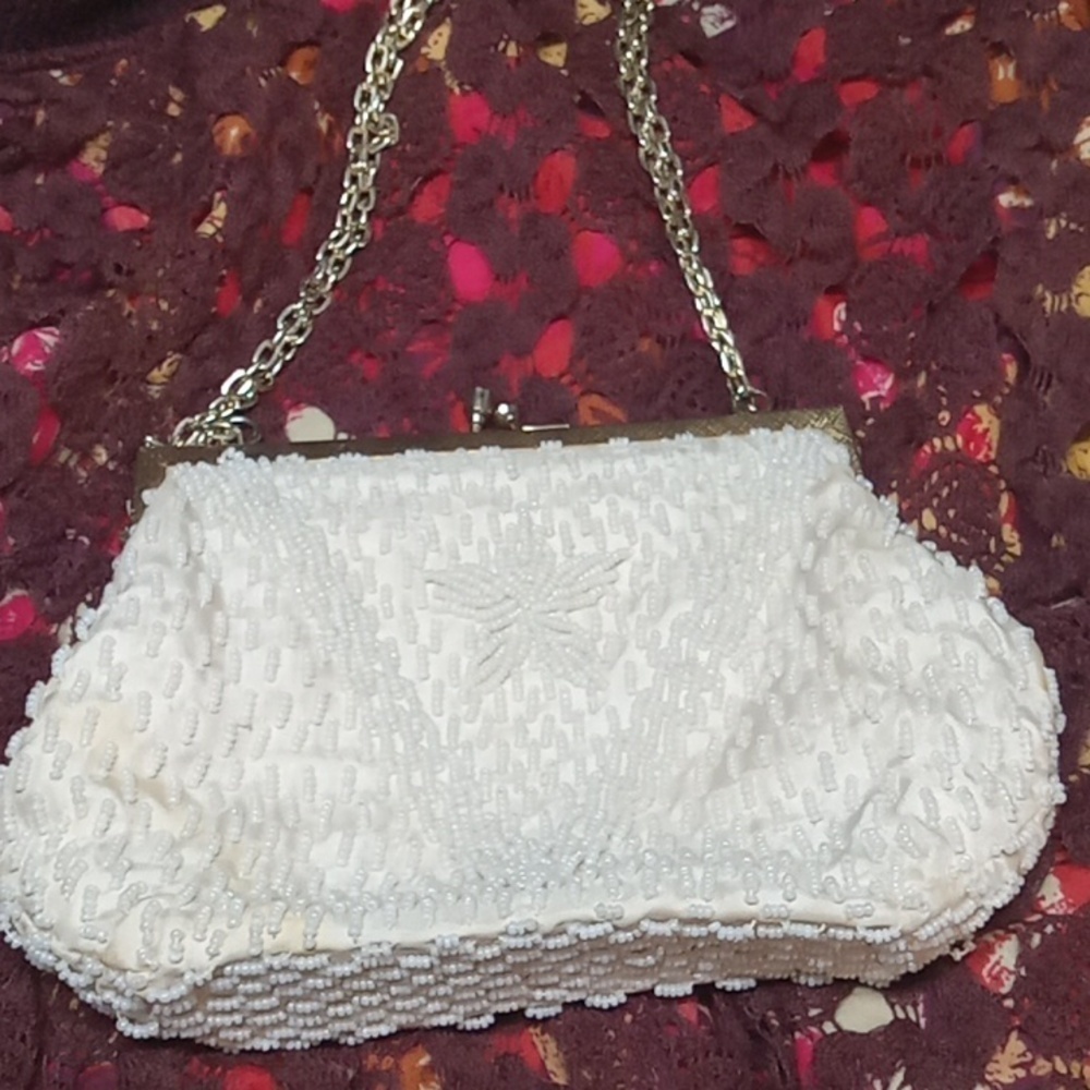 Beaded ivory vintage handbag